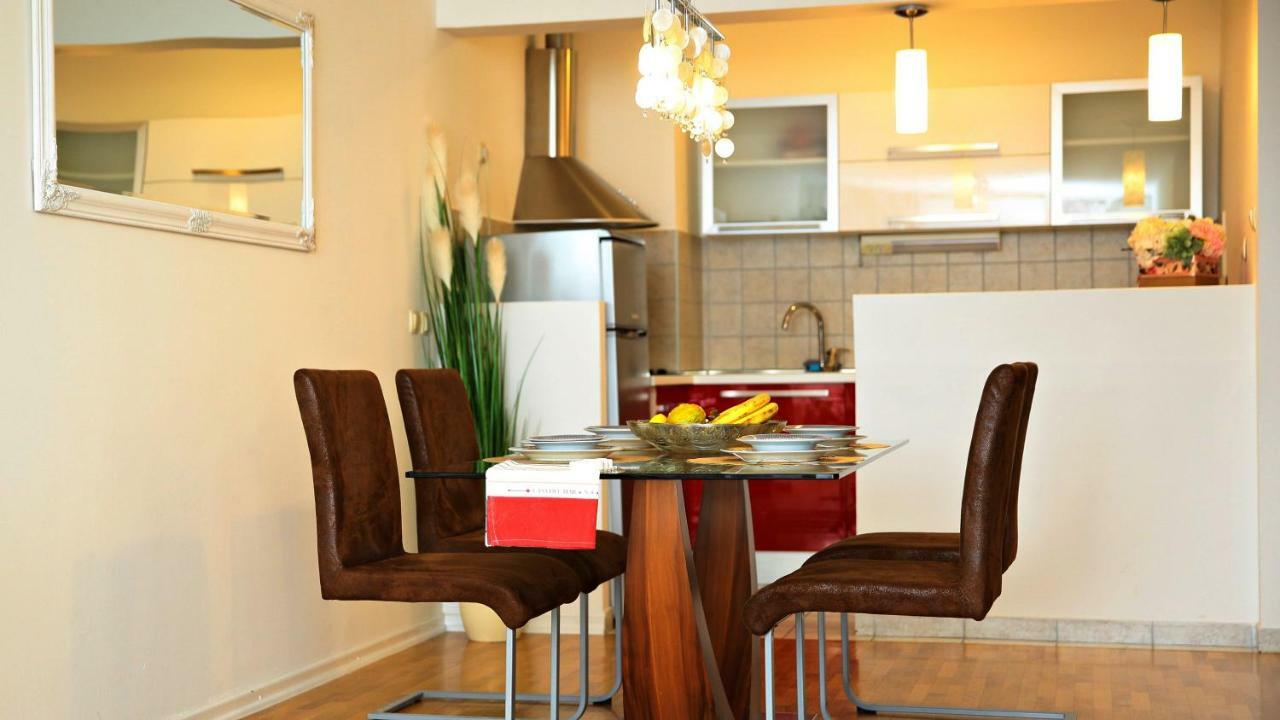 Apartman Lucita Split Exteriör bild